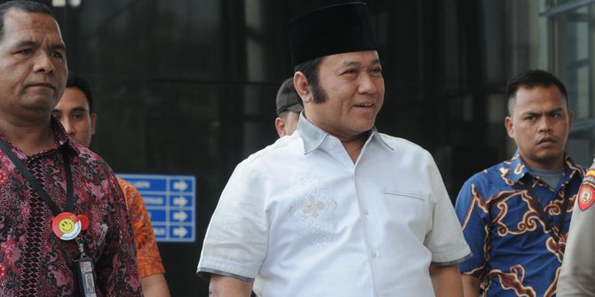 KPK Resmi Menahan Bupati Lampung Selatan
