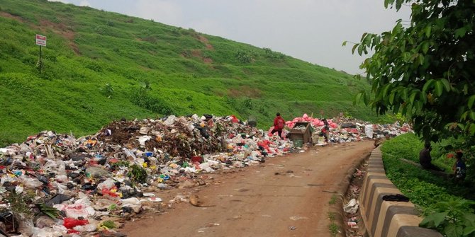 Pemprov Jakarta Mengkaji Teknologi Pembangkit Listrik Tenaga Sampah