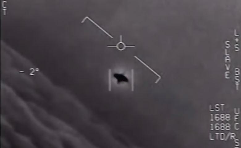 Menyelidiki Program Rahasia UFO di Departeman Pertahanan AS