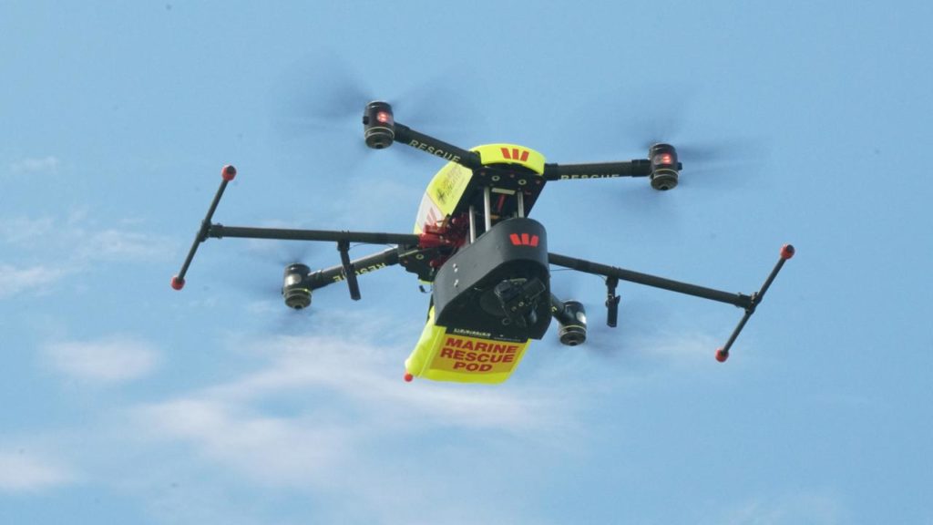 Unik, Drone Dipakai untuk Selamatkan Korban Tenggelam