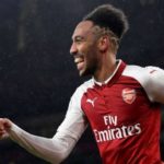 Aubameyang Minta Arsene Wenger Bertahan di Arsenal