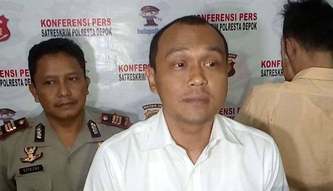 Polisi Mengatakan Korban Penusukan Orang Gila Di Depok Ketua RT