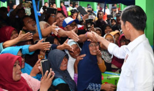 Inilah Kegunaan Tas Sembako dari Presiden Indonesia