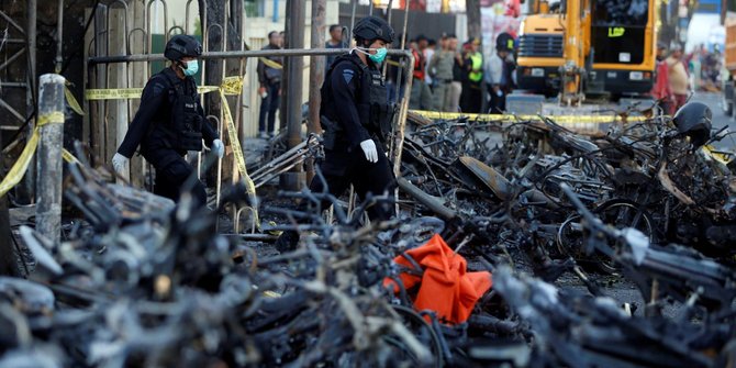Korban Tewas Bom Di Surabaya Bertambah Menjadi 15 Orang