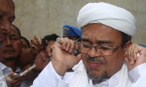 Polisi Enggan Bicara Saat Ditanya Kasus Habib Rizieq Yang Dihentikan