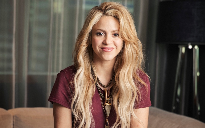 Shakira Kembali Tur Keliling Dunia Setelah Pita Suaranya Pulih