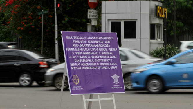 Belum ada Tilang di Uji Coba Perluasan Ganjil Genap Jakarta