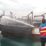 Kebakaran Puluhan Kapal Ikan Di Benoa Belum Padam