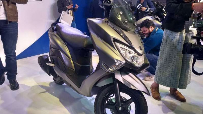 Suzuki Telah Menyiapkan Pesaing Yamaha Lexi