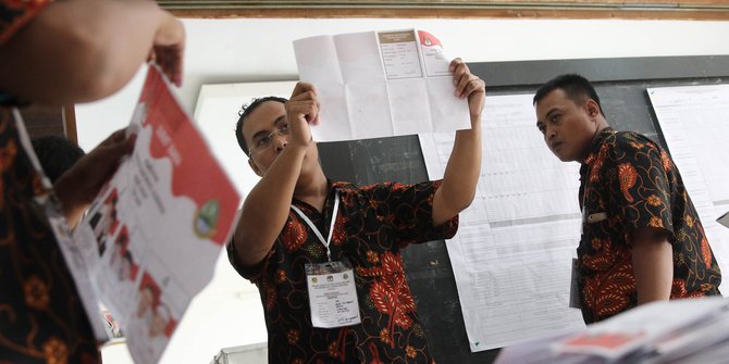 Temukan Kotak Suara Tak Bersegel Pencoblosan Di Riau Diulang