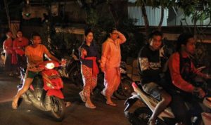 Dua Warga Lombok Melahirkan Saat Diguncang Gempa