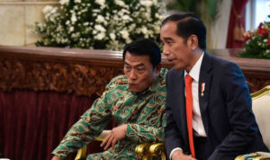 Jokowi Diprediksi Bakal Pilih Moeldoko Jadi Cawapres