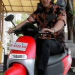 Walikota Hendi Kenalkan Sepeda Motor Listrik Buatan Semarang