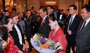 Kehadiran Jokowi ke Vietnam Disambut dengan Upacara Kenegaraan
