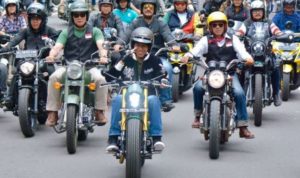 Jokowi Gunakan Motor Custom W175 Saat Touring Di Bandung