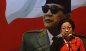 Megawati Diberi Gelar Doktor dari Universitas di China
