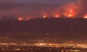 Rumah Para Selebriti Hollywood Terancam Akibat Kebakaran