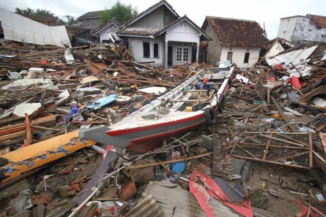 Gubernur Banten Memohon Pemerintah Membantu Regulasi Anggaran Korban Bencana
