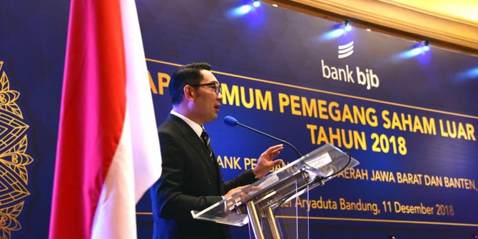 Perdana Ridwan Kamil Buka RUPS LB Bank BJB