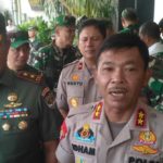 Polsek Ciracas Diserang Massa Diduga Terkait Pengeroyokan Anggota TNI