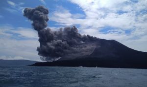 Tinggi Anak Krakatau Menyusut 110 Meter