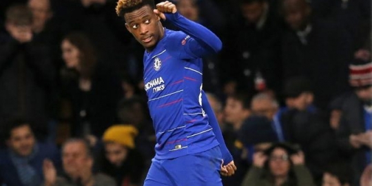 Merayu Hudson Odoi Sarri Sebut Bayern Munchen Tidak Profesional