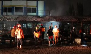 Puluhan Kios Di Dekat Taman Pintar Yogyakarta Ludes Terbakar