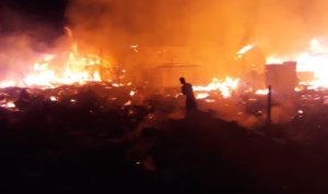 Puluhan Rumah Hangus Terbakar Di Permukiman Padat Tenggarong