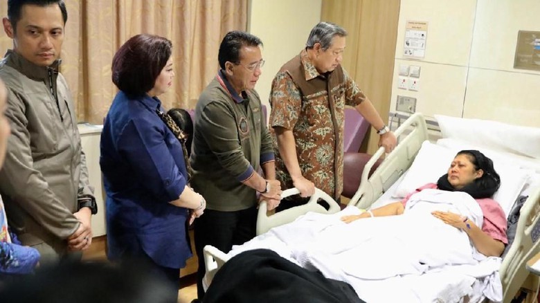 Ani Yudhoyono Akan Ditangani Dokter dari Istana Kepresidenan