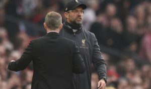 Klopp Ucapkan Kalimat Kotor saat Salaman dengan Solskjaer